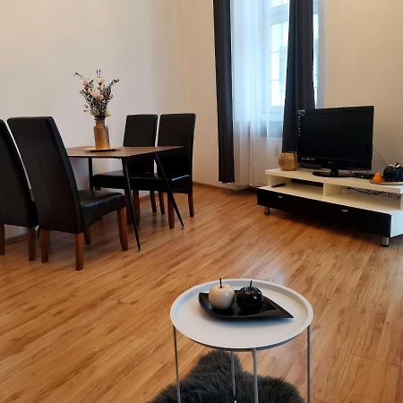 Apartament Na Rynku W Gnieznie Гнезно Экстерьер фото