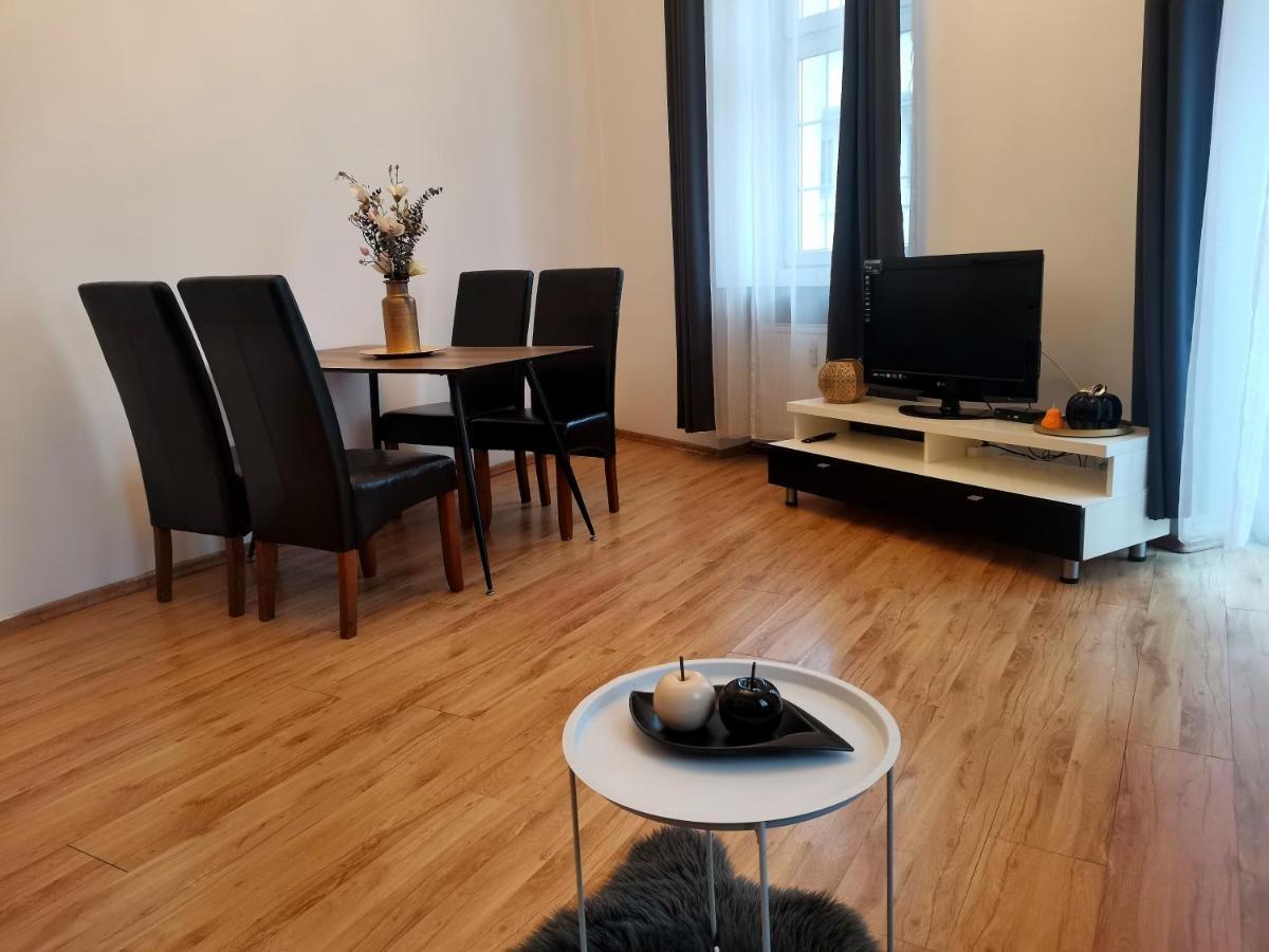 Apartament Na Rynku W Gnieznie Гнезно Экстерьер фото